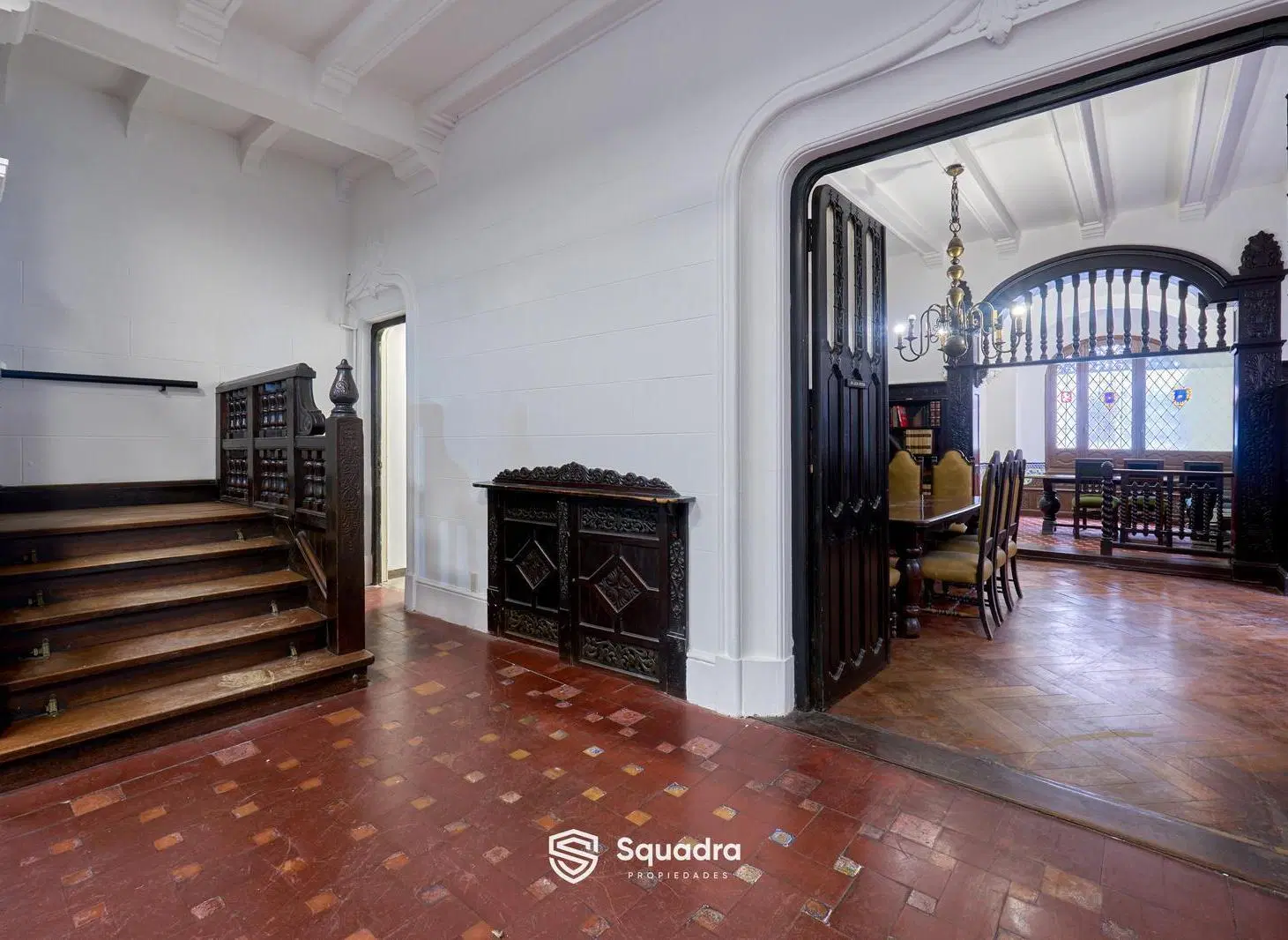 ALQUILER - Casa Patrimonial con 10 ambientes - Zona Centro, Rosario. 4