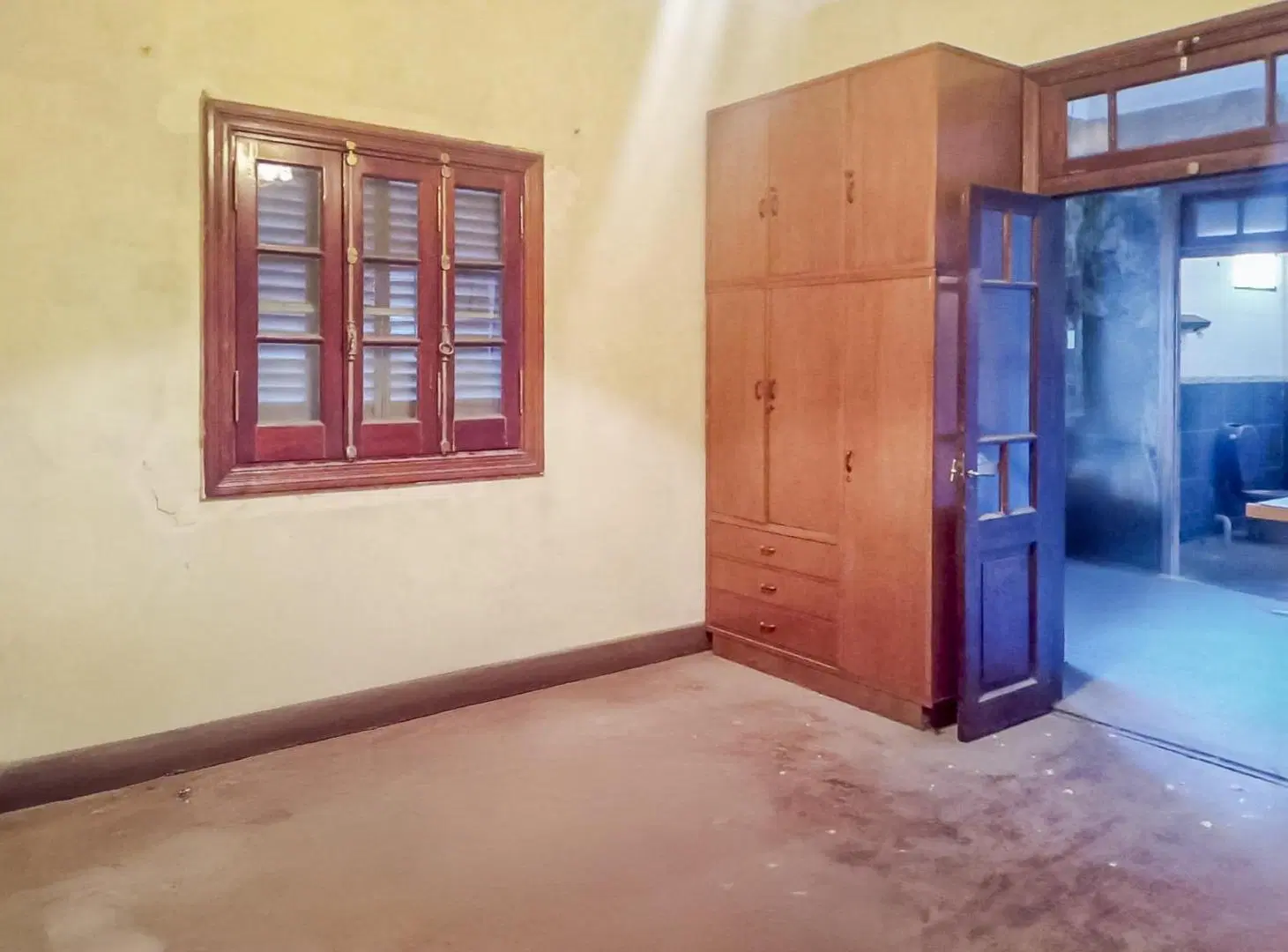 VENTA | PERMUTA – Casa de 3 dormitorios con balcón y local comercial - Fisherton, Rosario. 4