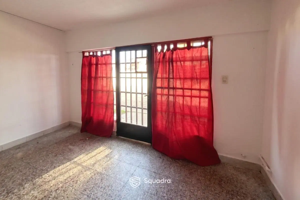 ALQUILER - Local comercial - Zona Sur, Rosario. 2
