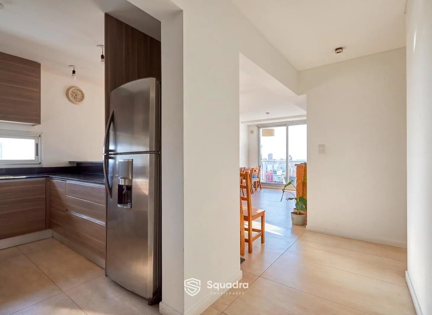 VENTA - Departamento 2 dormitorios, con amenities y vista al río - Barrio Arroyito, Rosario. 3