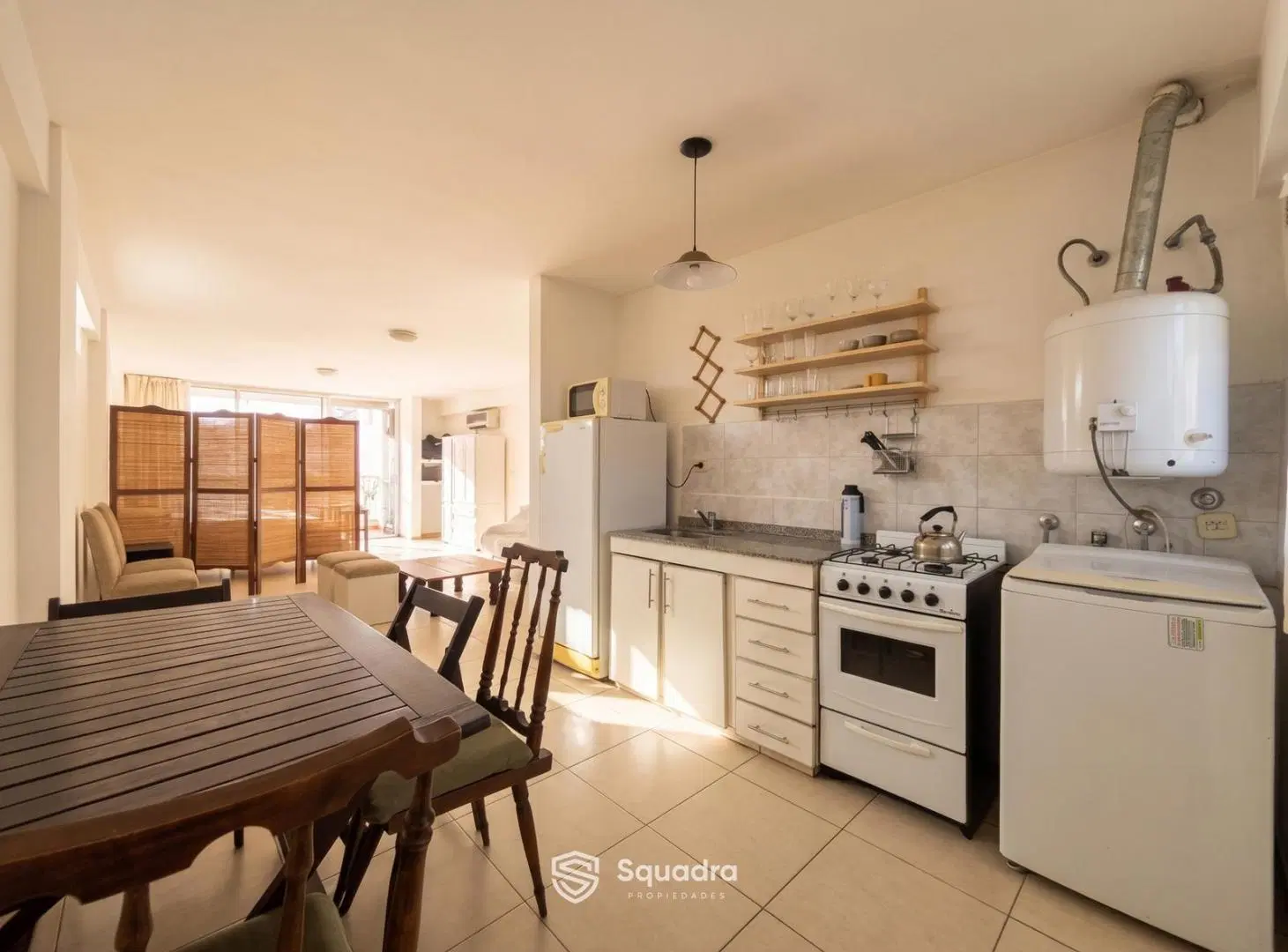 VENTA - Departamento monoambiente divisible con balcón-terraza. Martin, Rosario. 3