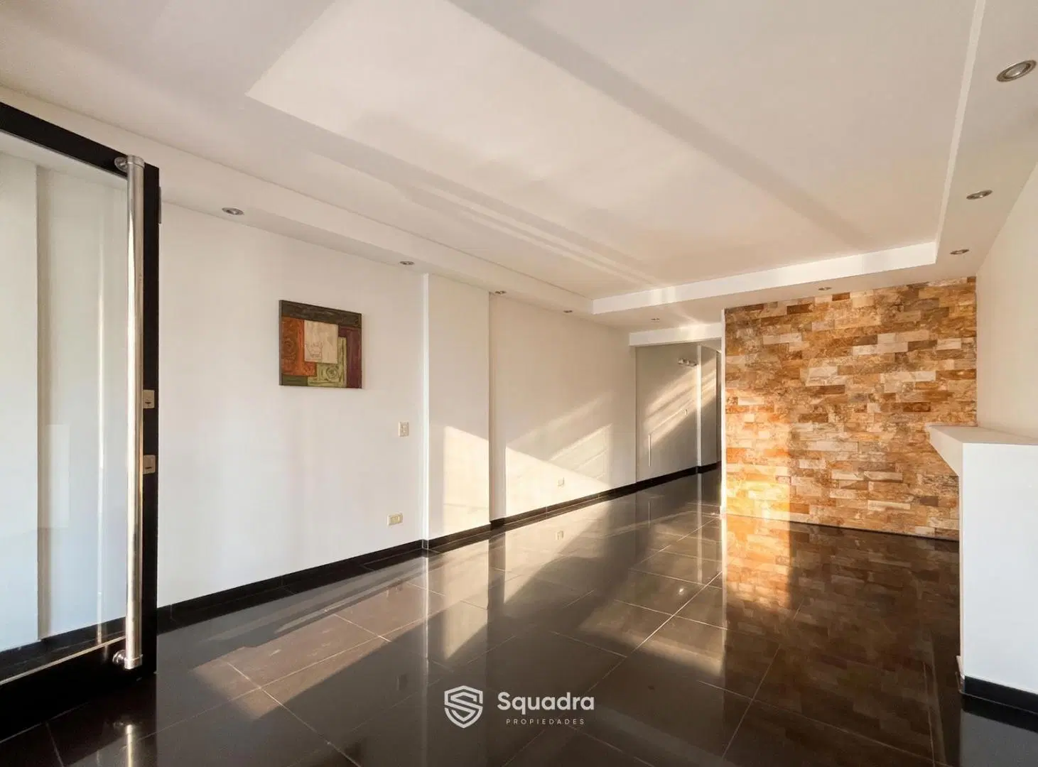 VENTA - Departamento monoambiente divisible con balcón-terraza. Martin, Rosario. 2