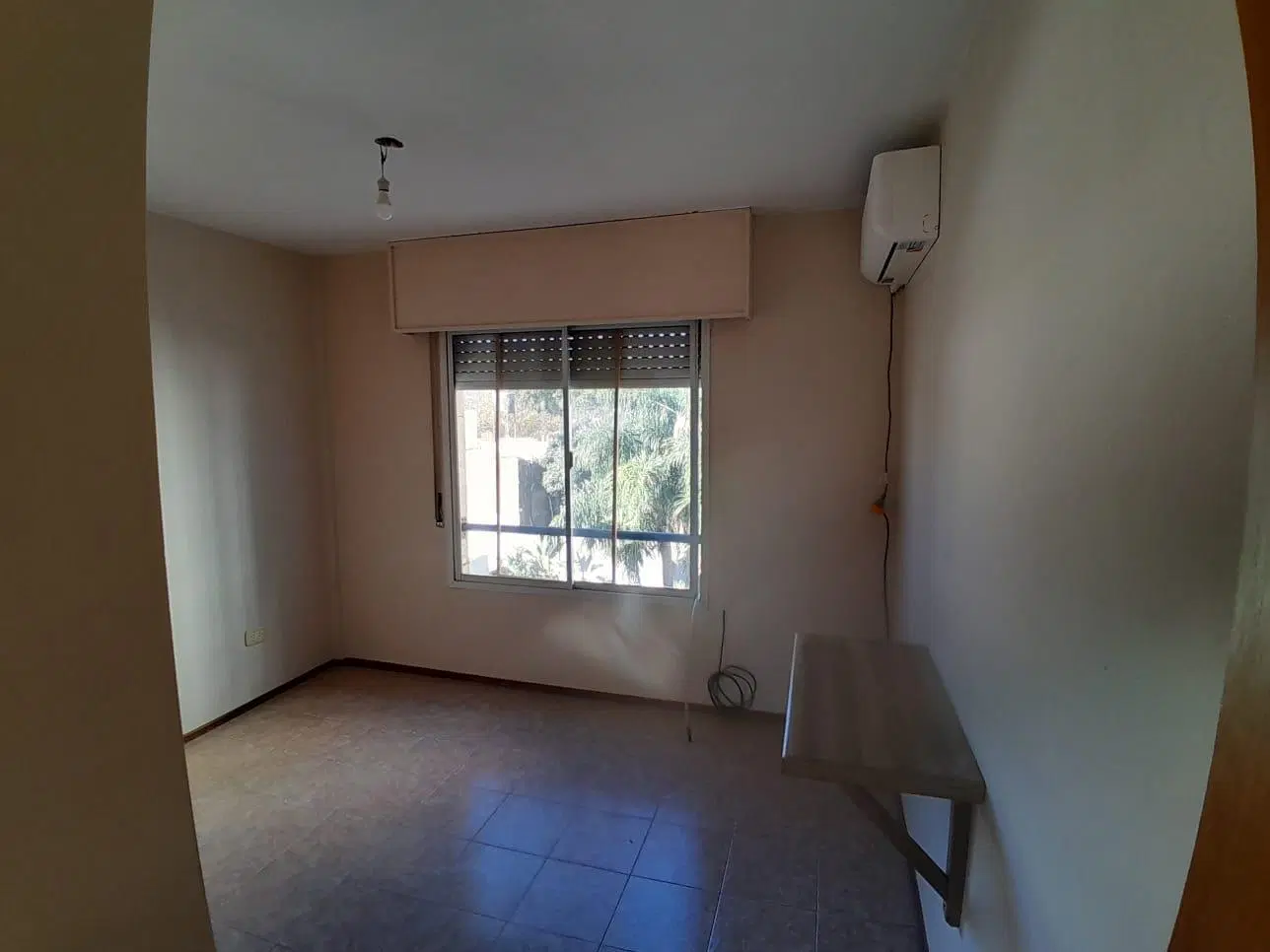 ALQUILER - Departamento de 1 dormitorio, tercer piso escalera - Echesortu, Rosario. 5