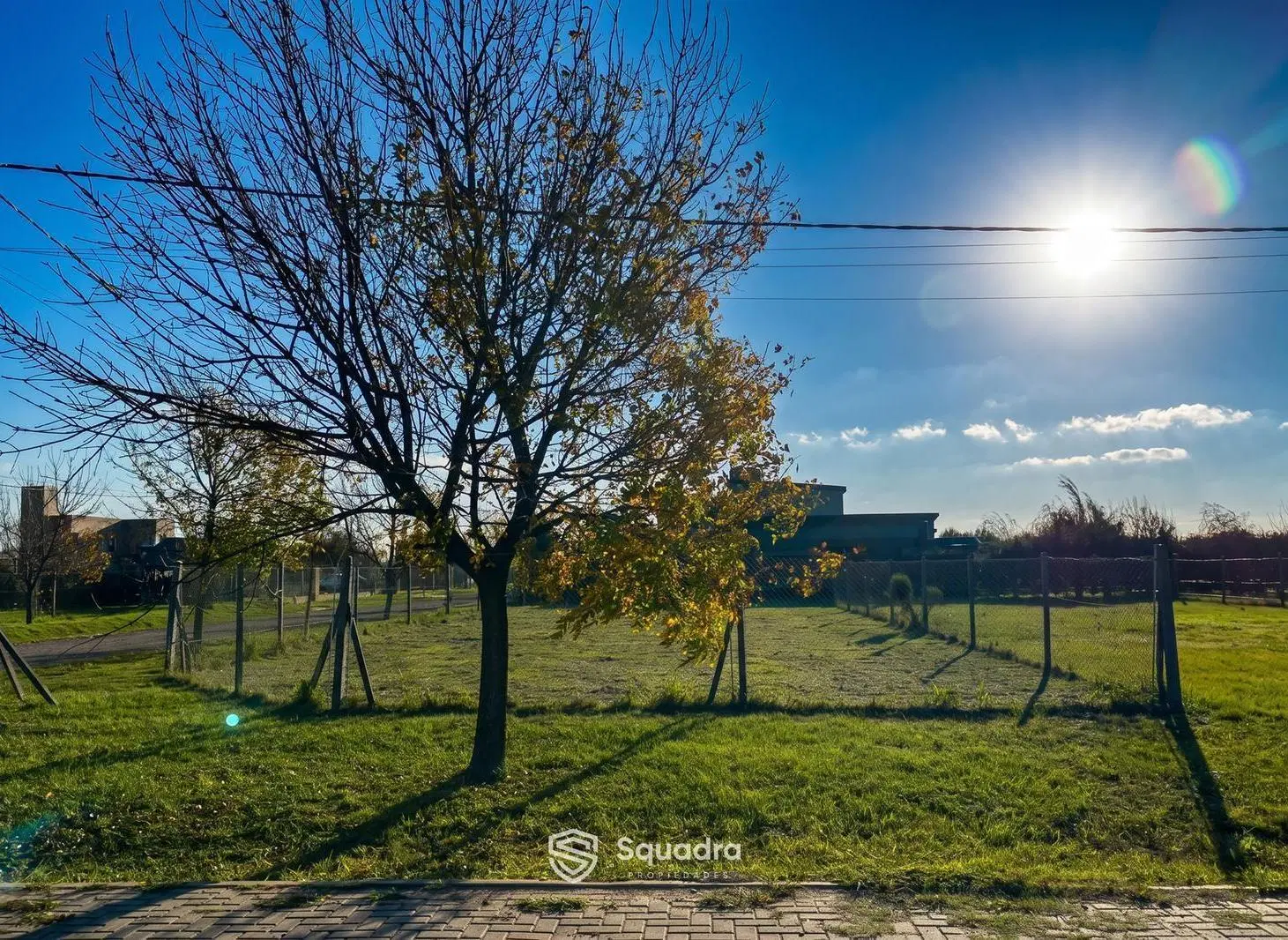 VENTA | PERMUTA - Terreno en esquina - Barrio Las Tardes Roldan. 4