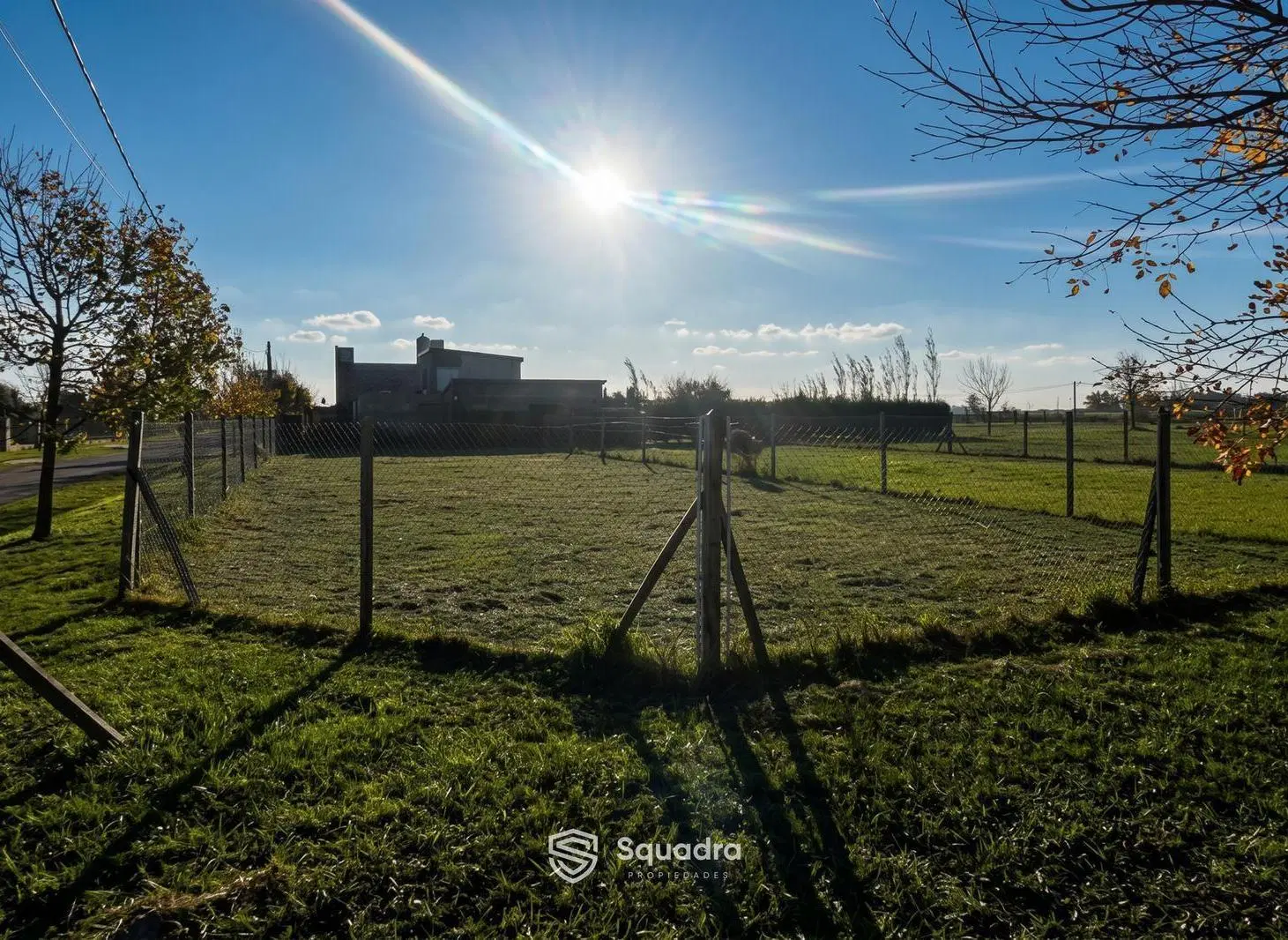 VENTA | PERMUTA - Terreno en esquina - Barrio Las Tardes Roldan. 2