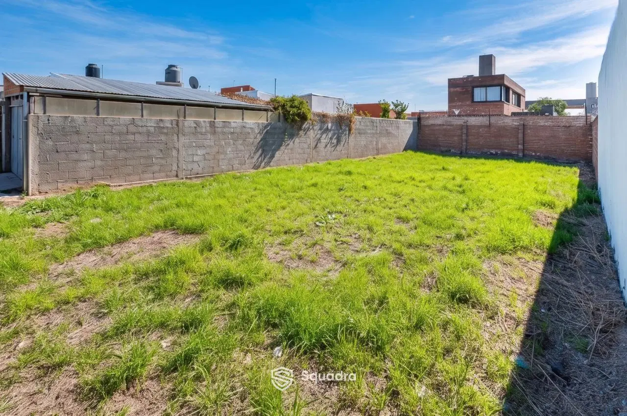 VENTA - Terreno en barrio abierto Los Lapacho - Pérez. 3