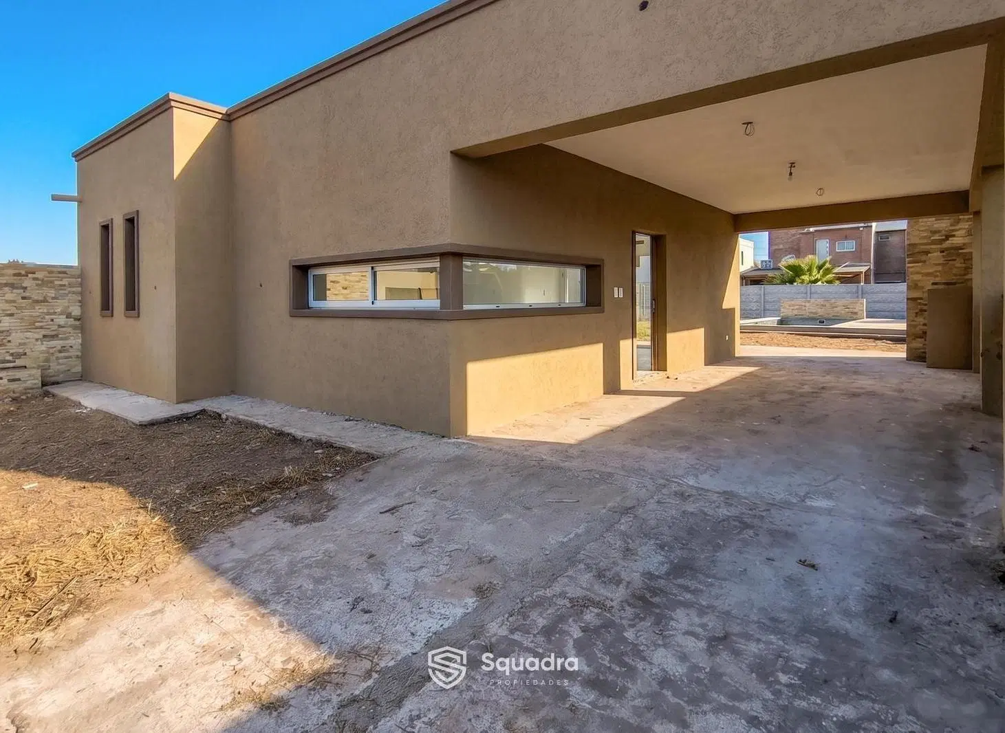 VENTA - Casa 2 dormitorios, cochera con parrillero y piscina - Tierra de Sueños 3, Roldán. 3