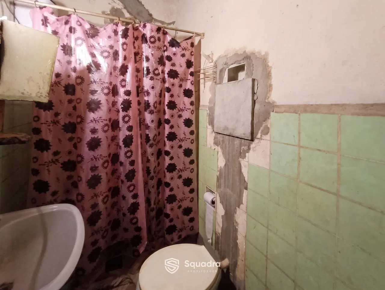 VENTA - Departamento interno a Reciclar de 2 dormitorios con patio - Echesortu, Rosario. 2