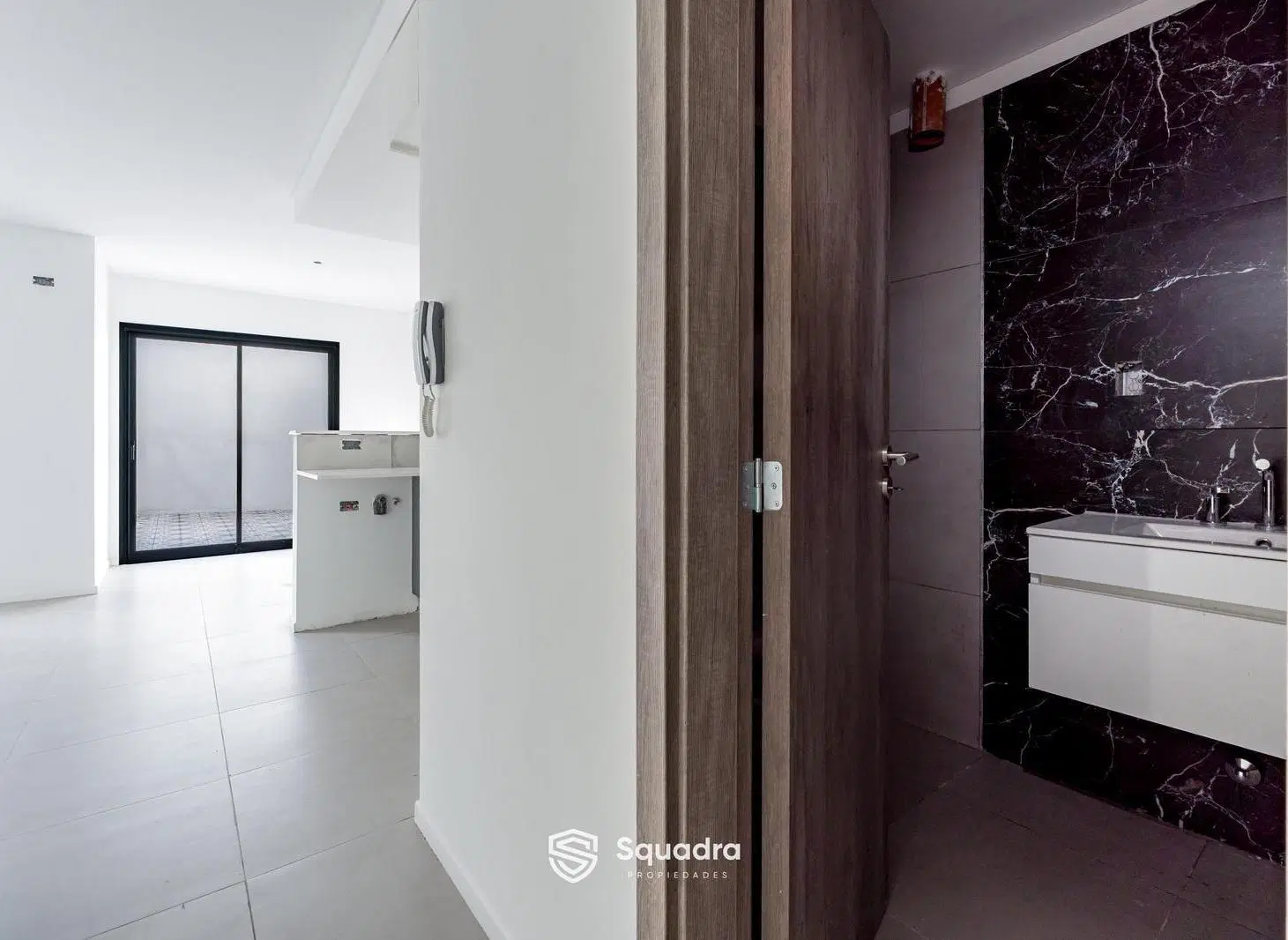 VENTA - Departamento monoambiente con patio - Barrio Echesortu, Rosario. 4