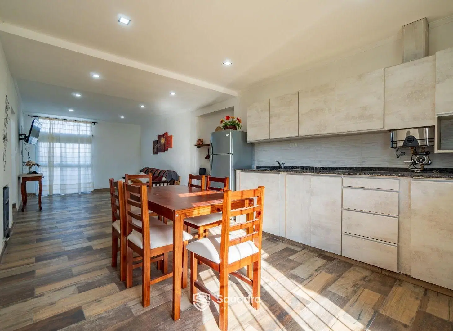 VENTA | PERMUTA - Casa de dos dormitorios, galería, quincho y piscina. Tierra de sueños 3, Roldán. A 5