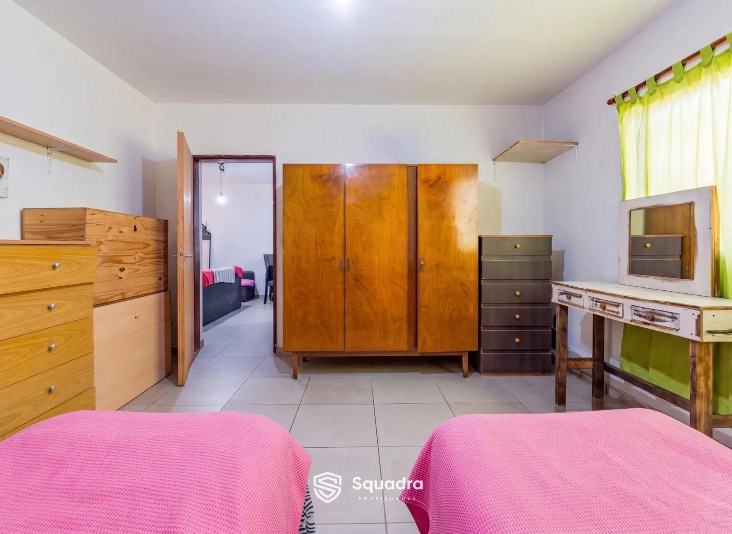 VENTA - Casa de pasillo en PH reciclado, 2 dormitorios, patio - Barrio Belgrano, Rosario. 8