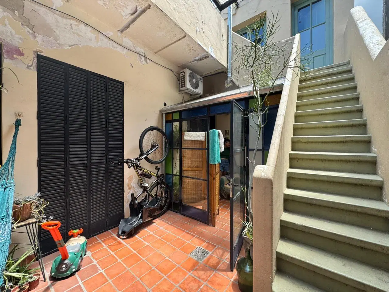 VENTA - Casa de pasillo en PH con patio parrillero, y piscina - Barrio Pichincha, Rosario. 5