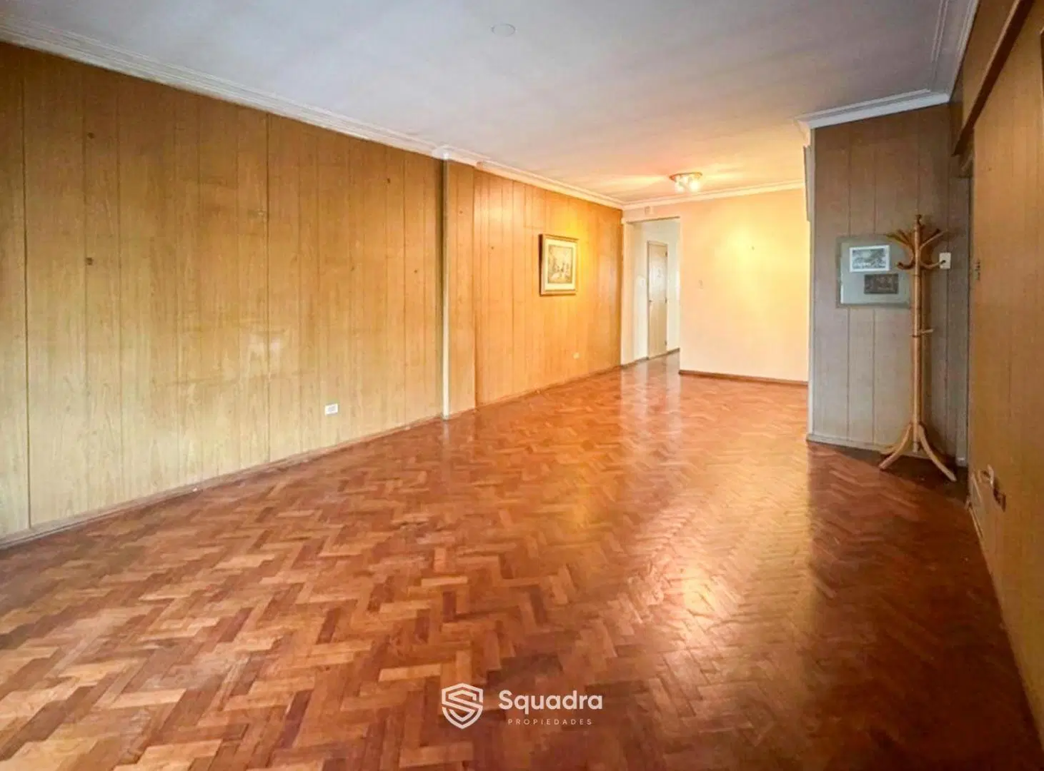 ALQUILER - Departamento de 3 dormitorios mas comodin y balcón - Centro, Rosario. 1