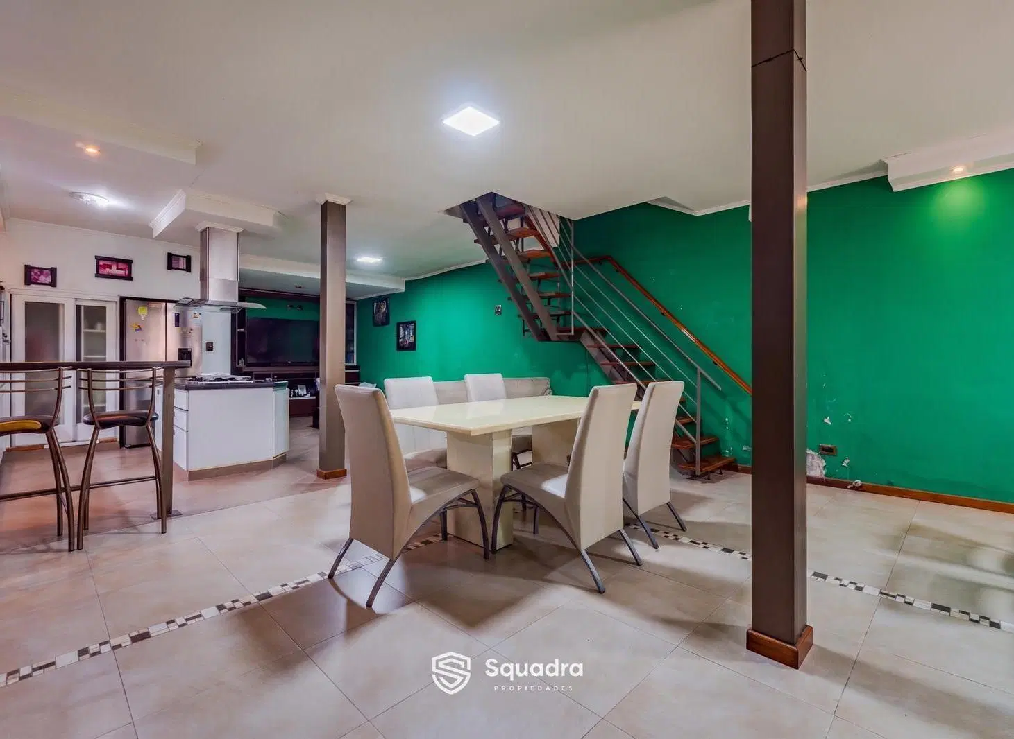 VENTA - Casa 2 dormitorios, con cochera/depósito - Barrio Belgrano, Rosario. 8