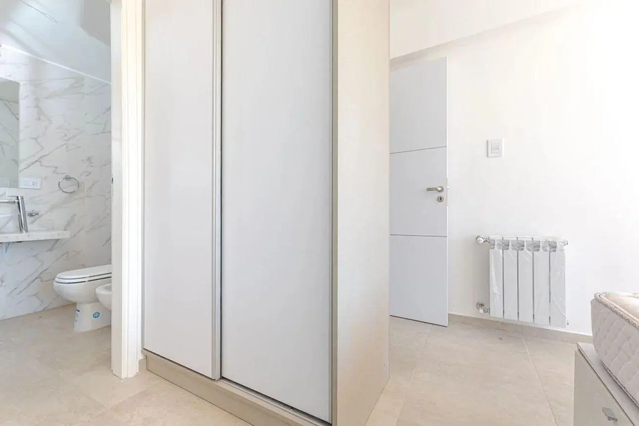 VENTA - Departamento piso exclusivo 2 dormitorios - Centro, Rosario. 2