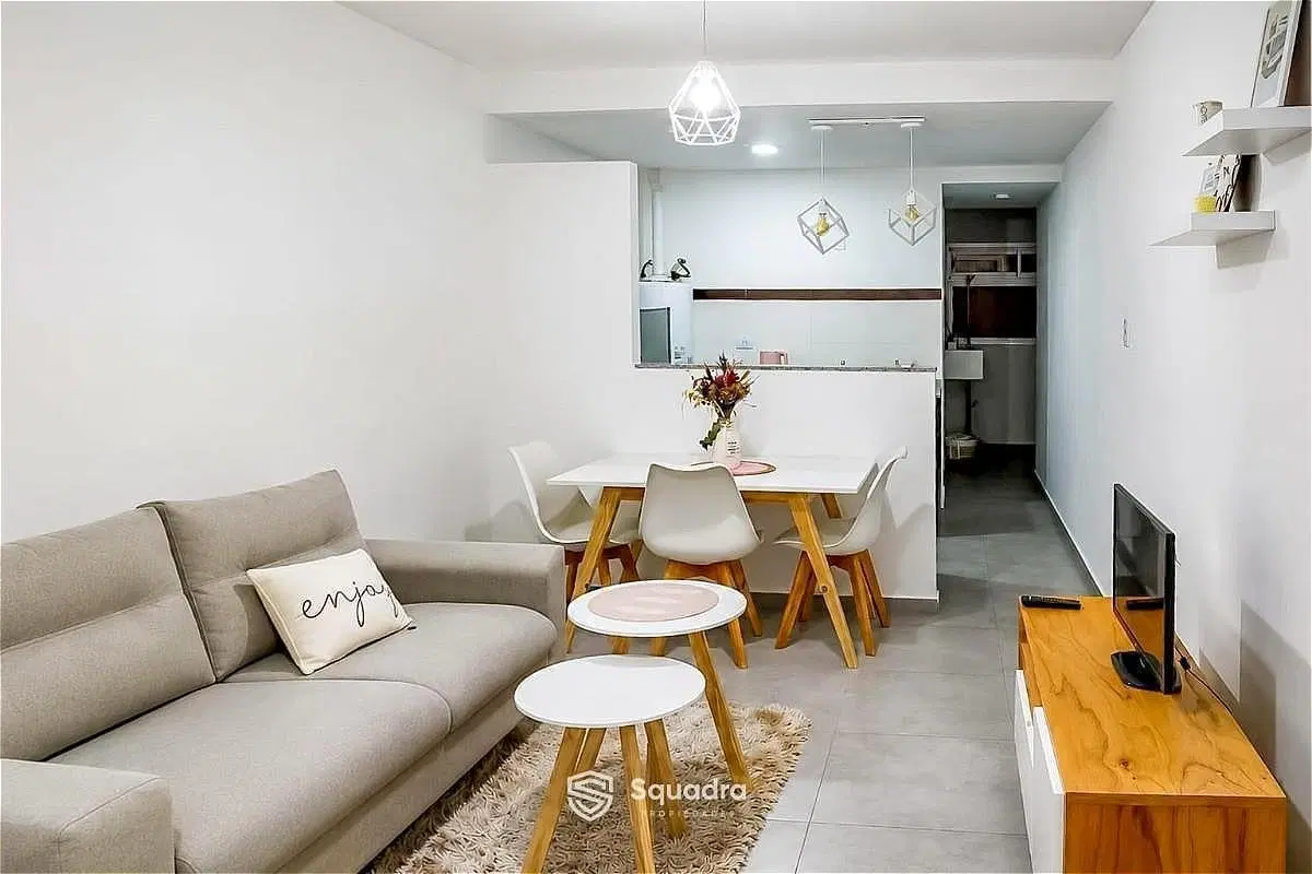 VENTA | PERMUTA - Departamento monoambiente con balcón - Martin, Rosario. 3