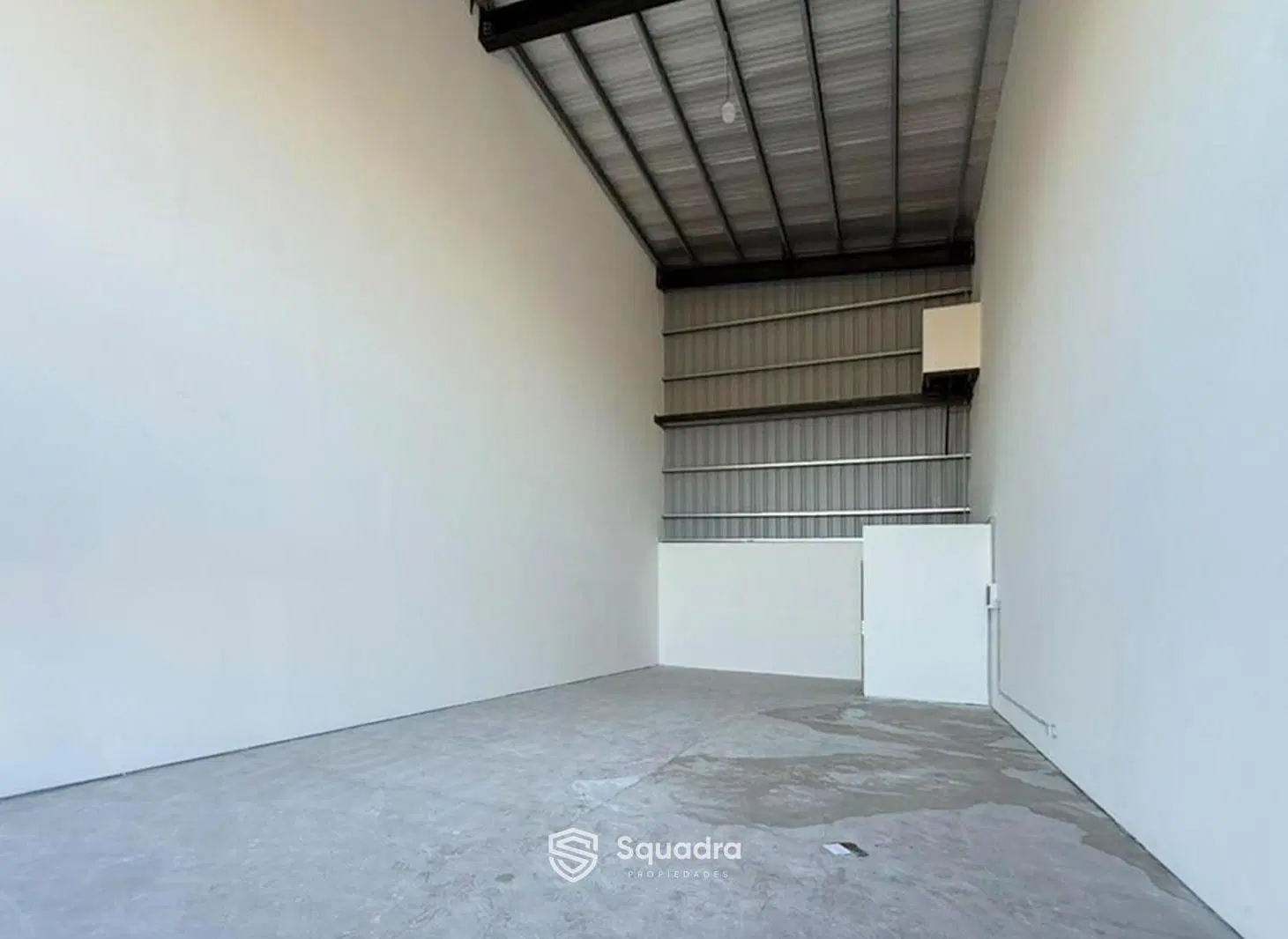 ALQUILER - Locales comerciales de 75 m² por Av. Fuerza Aérea - Barrio Don Mateo, Funes. 3