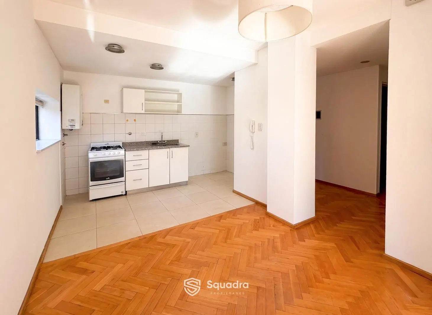 VENTA - Departamento 2 Dormitorios con balcón - Zona Centro, Rosario - APTO CRÉDITO. 2