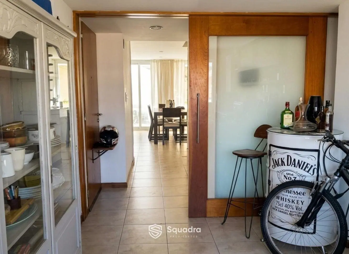 VENTA - Departamento dúplex 1 dormitorio más comodín, con terraza exlusiva - Centro, Rosario. 4