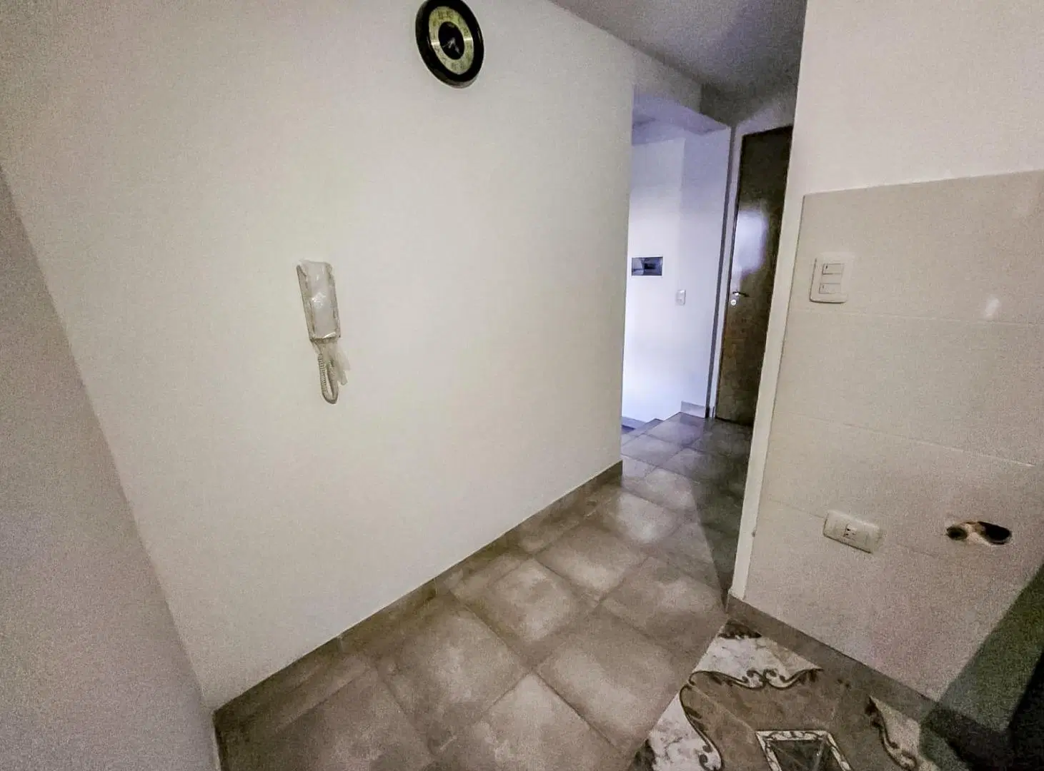 VENTA - Departamento monoambiente de 42 m2 - Barrio Echesortu, Rosario. 3
