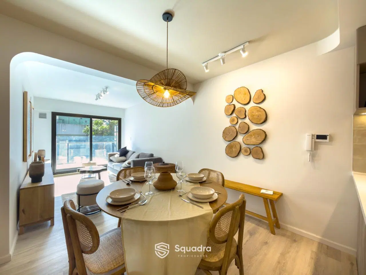 VENTA - Departamento de 2 dormitorios con balcón, y amenities - Centro, Rosario. 2