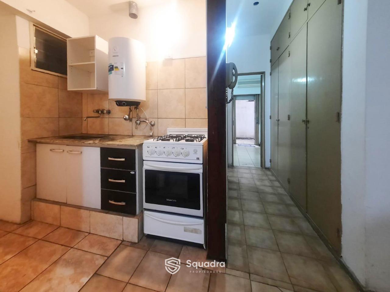 Foto de ALQUILER - Departamento de 1 dormitorio con patio - Barrio Martin, Rosario., imagen 5