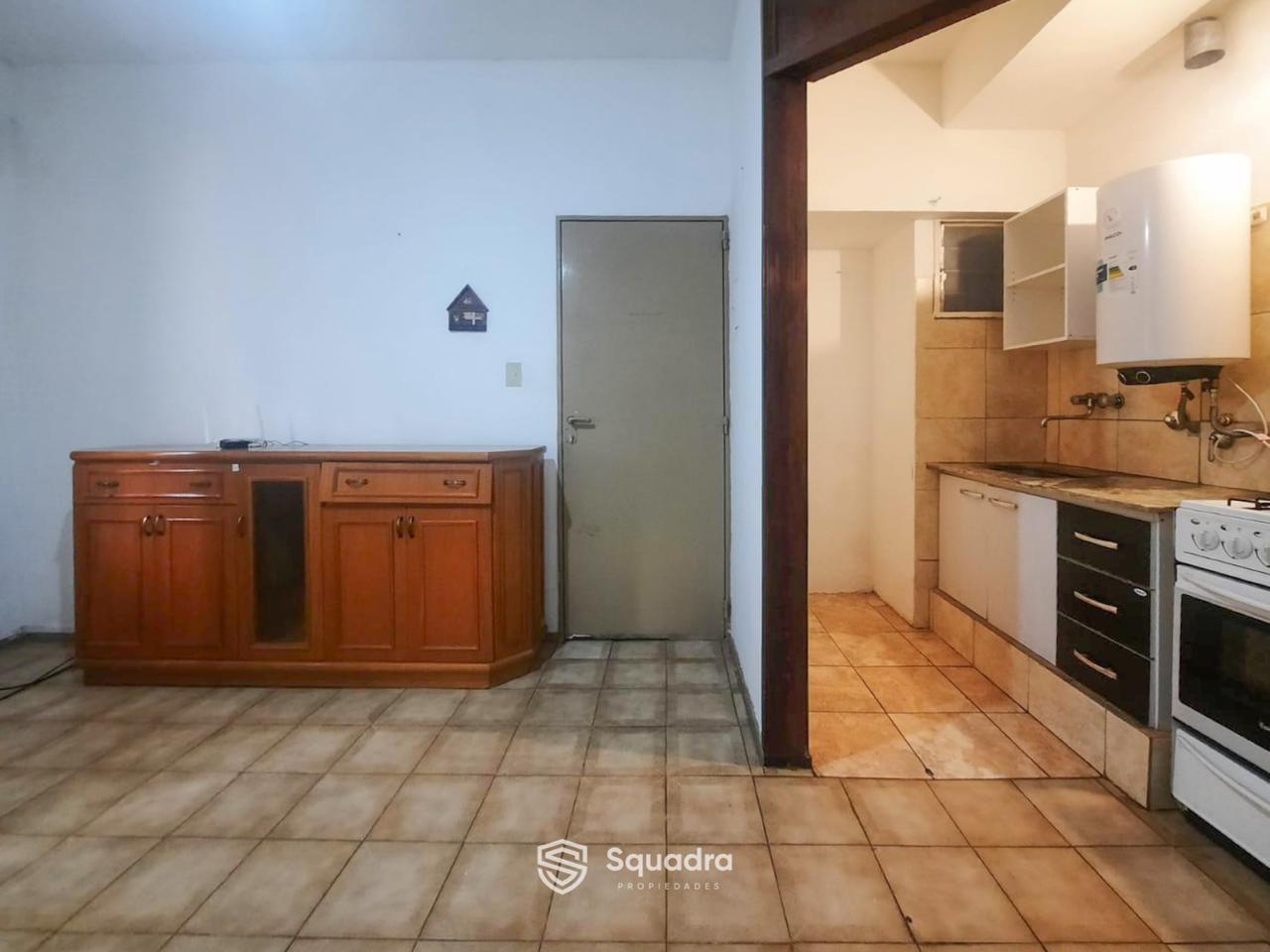 Foto de ALQUILER - Departamento de 1 dormitorio con patio - Barrio Martin, Rosario., imagen 2