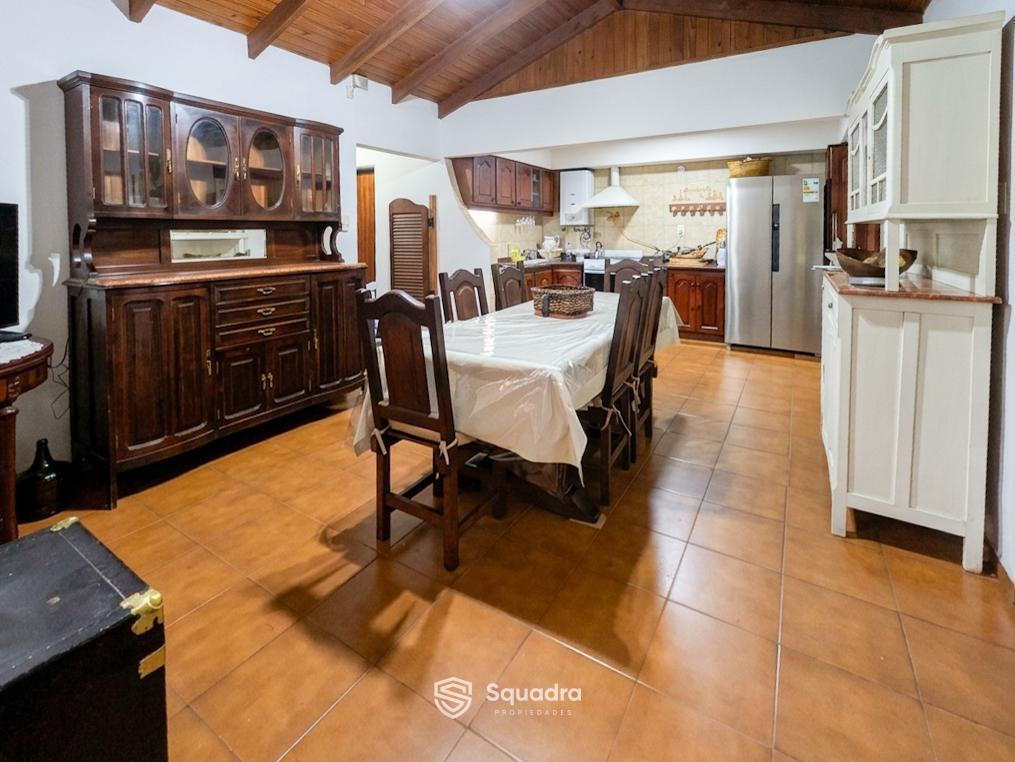 Foto de VENTA | PERMUTA - Casa 3 Dormitorios con pileta - Barrio Triangulo, imagen 5