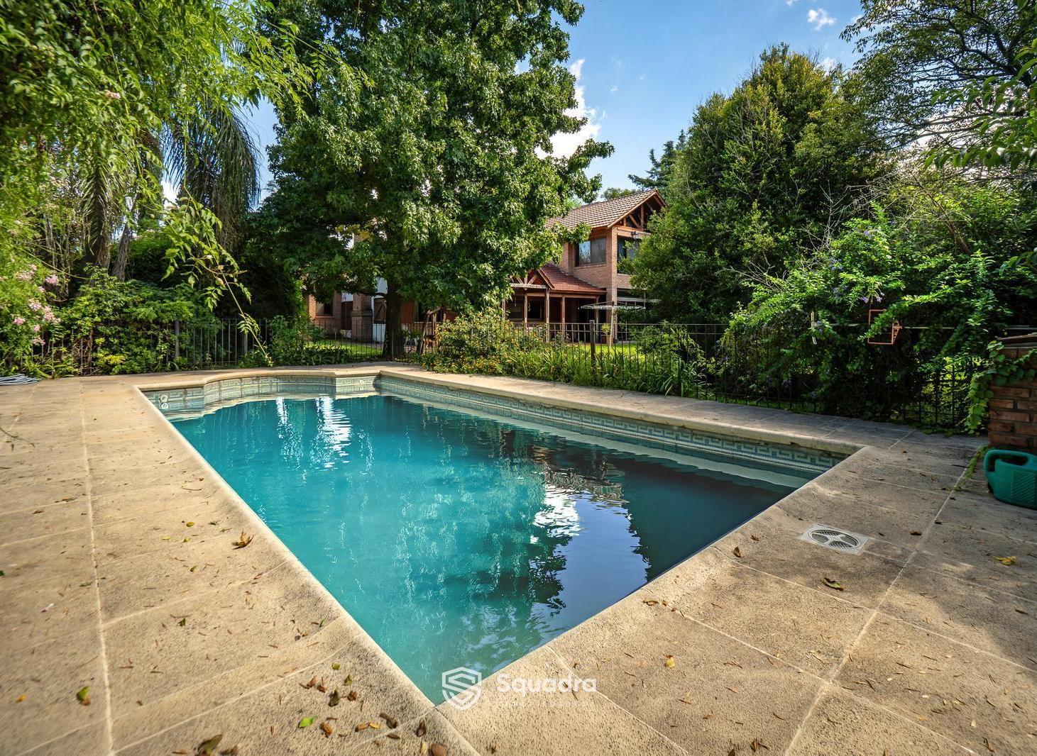 Foto de VENTA | PERMUTA - Casa 2 dormitorios comodín, quincho con parrillero y, imagen 4