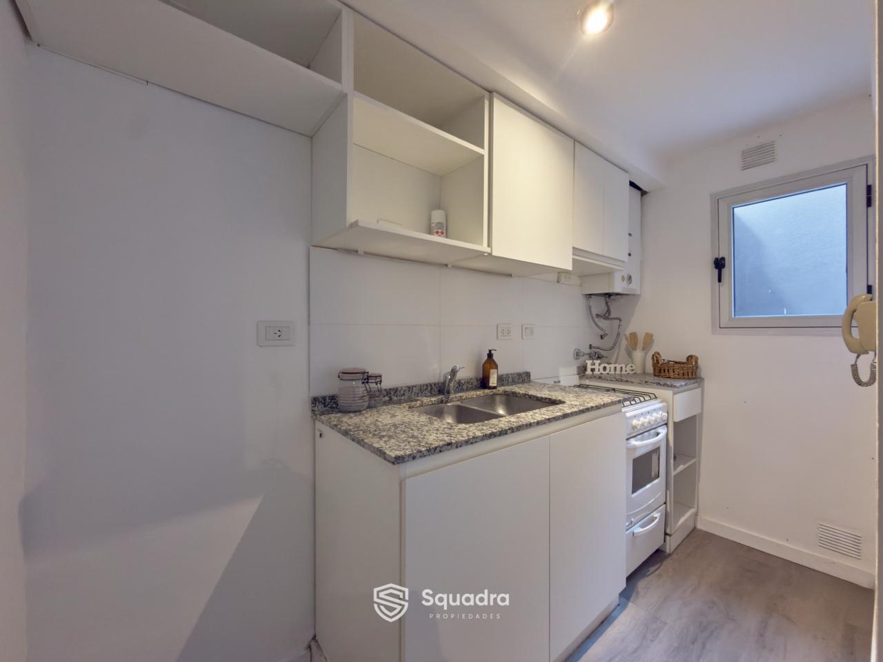 Foto de VENTA - Departamento de 1 dormitorio con patio exclusivo - Centro, imagen 3