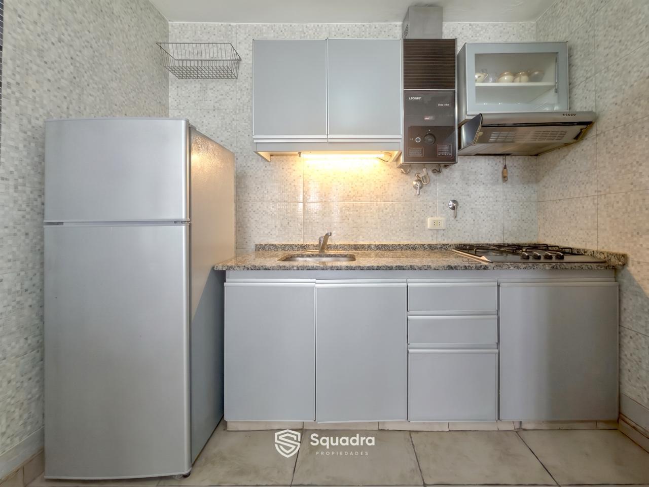 Foto de VENTA - Casa de pasillo 2 dormitorios, con patio, y terraza, imagen 3