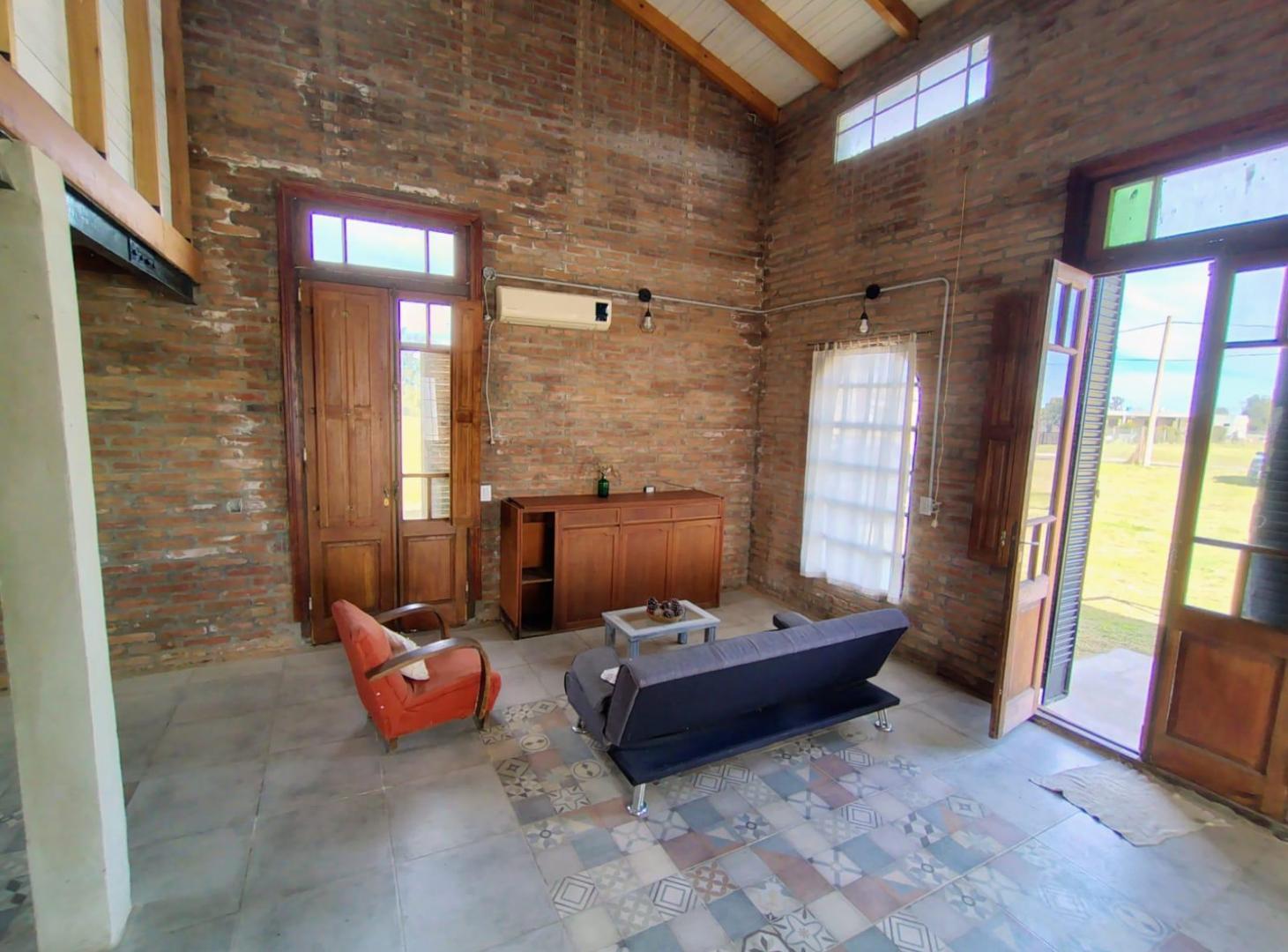 Foto de VENTA | PERMUTA - Casa 2 dormitorios comodín/playroom - Barrio Pucará, imagen 3