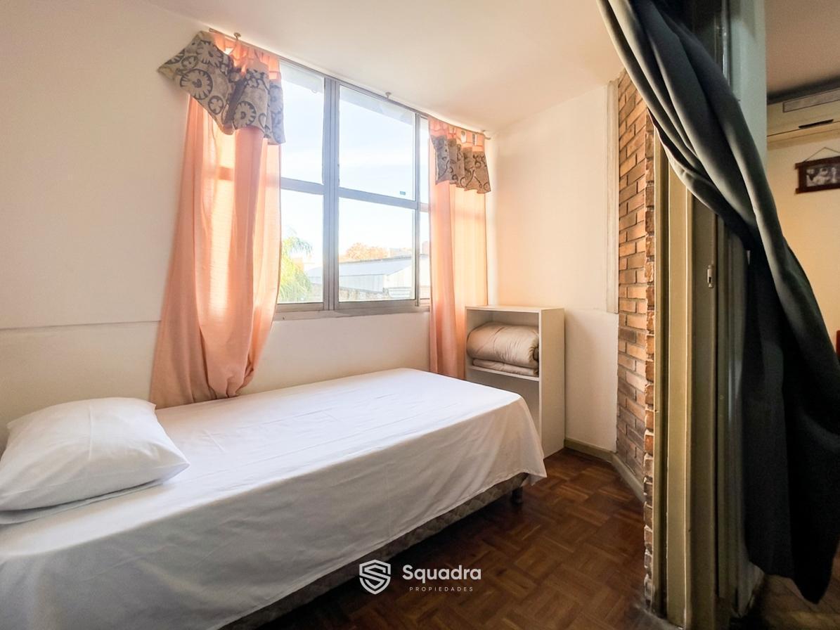 Foto de VENTA | PERMUTA - Departamento de 1 dormitorios con balcón, imagen 3