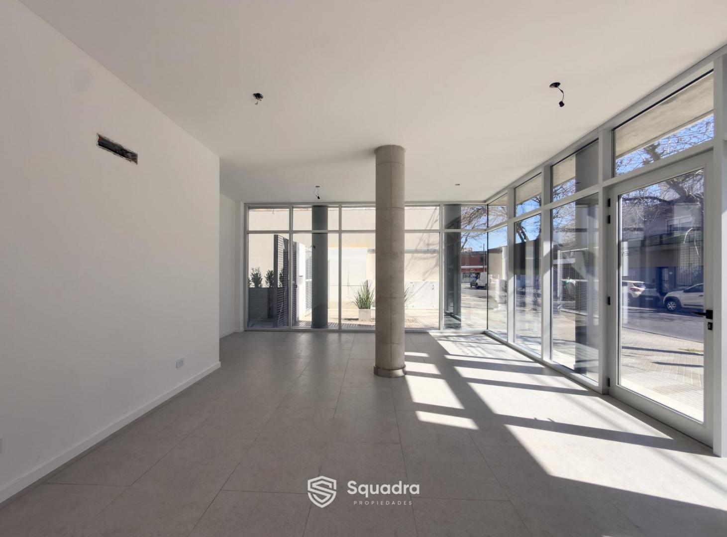 Foto de VENTA - Local comercial con baulera - Barrio Abasto, Rosario., imagen 2