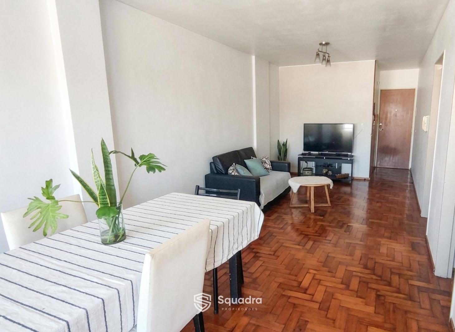 Foto de VENTA - Departamento 2 dormitorios con balcón - Zona Centro, Rosario, imagen 2
