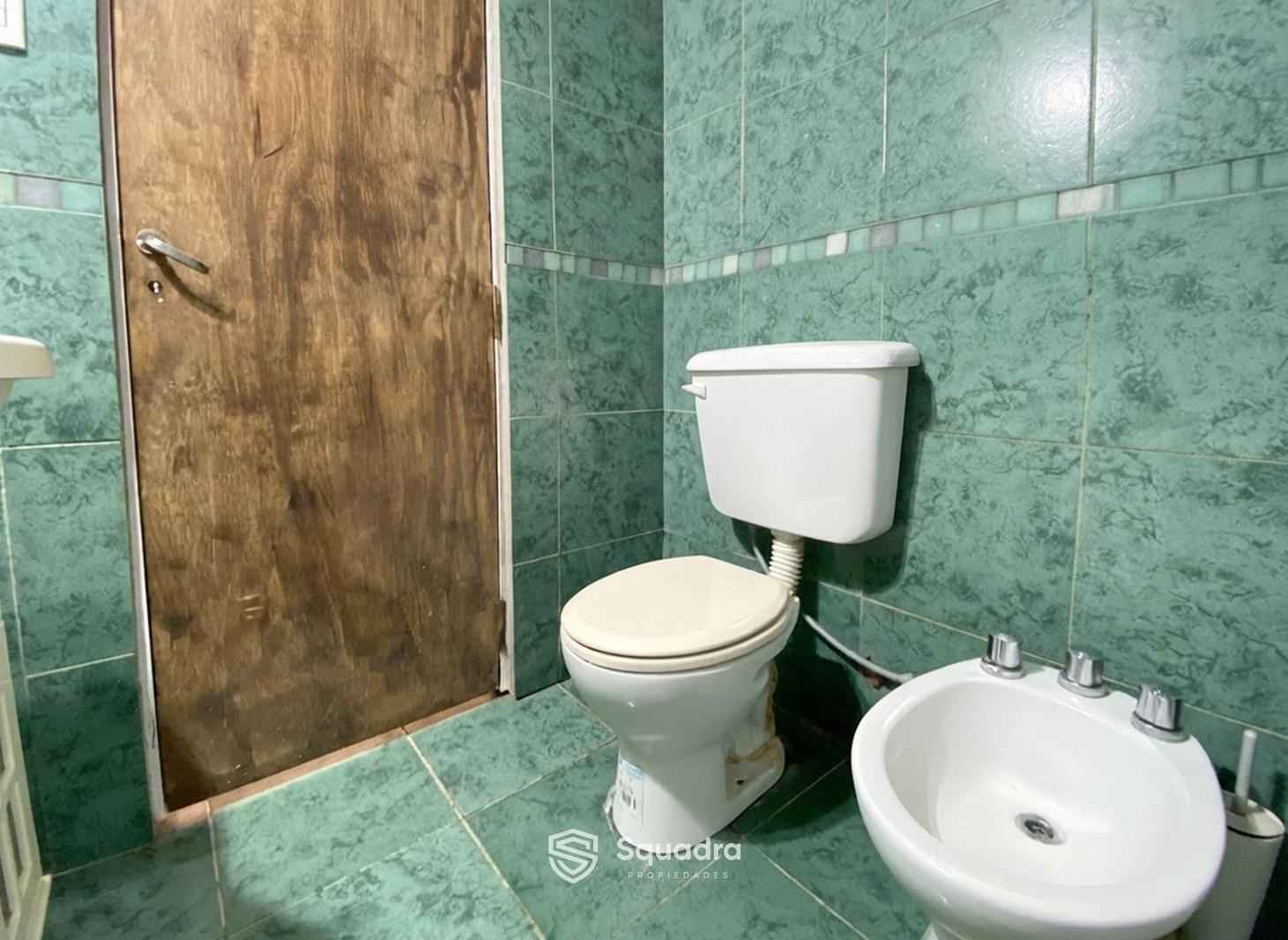 Foto de VENTA - Casa de 2 dormitorios, jardín patio y piscina - Barrio Los, imagen 3