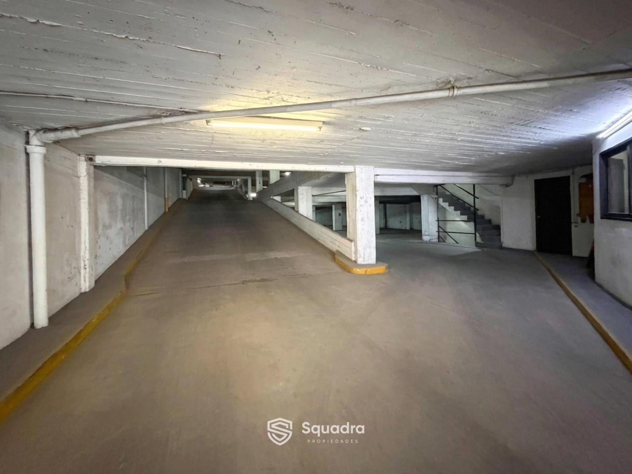 Foto de VENTA - Cochera en 1° piso con rampa de hormigón - Zona Centro, Rosario., imagen 5