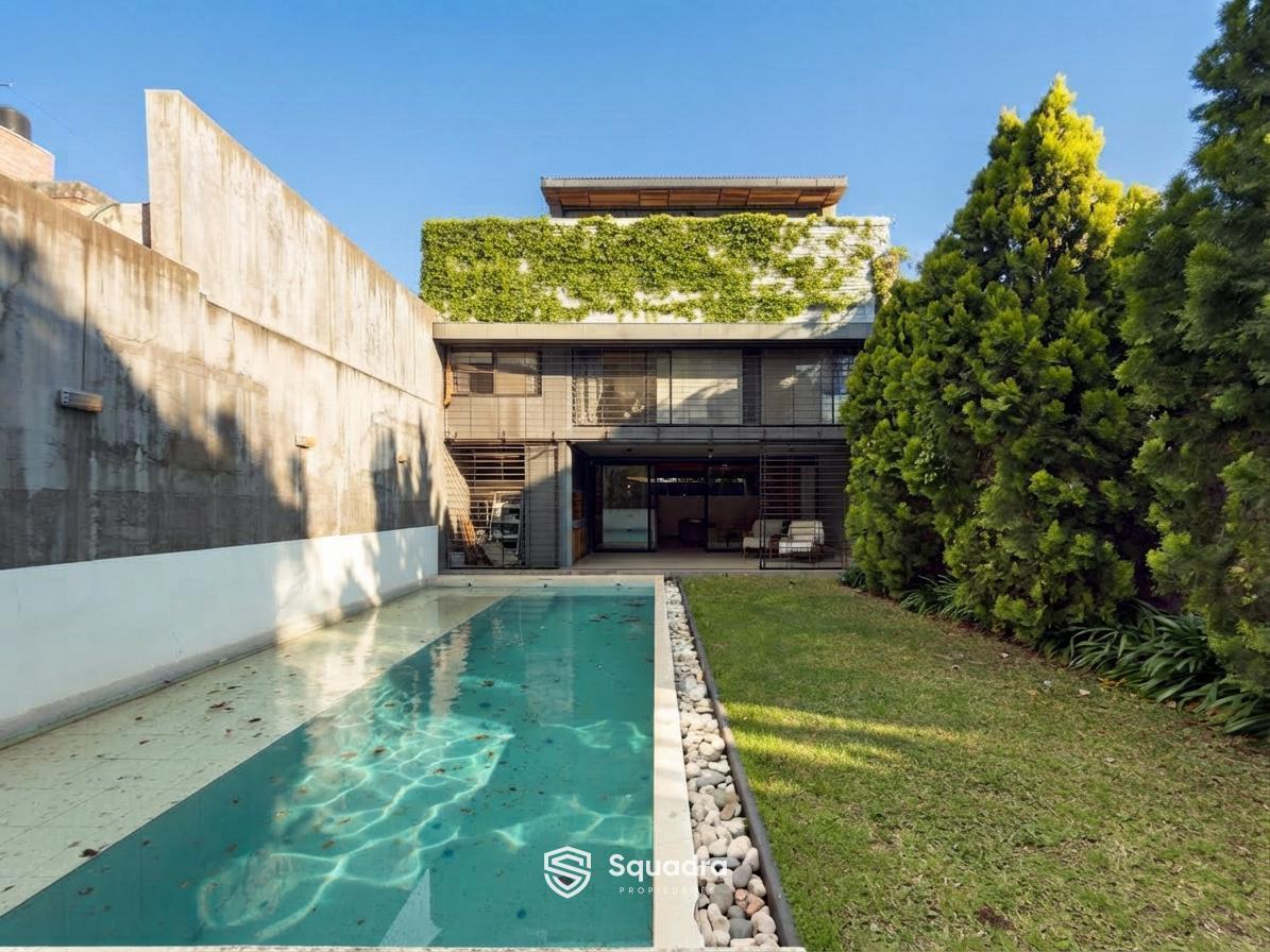 Foto de VENTA - Casa de diseño de 3 dormitorios, piscina y cochera - Echesortu, imagen 3