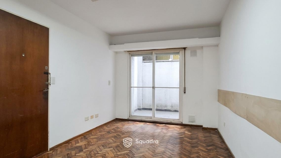Foto de VENTA - Departamento 1 dormitorio con 2 patios - Barrio Martin, Rosario., imagen 1