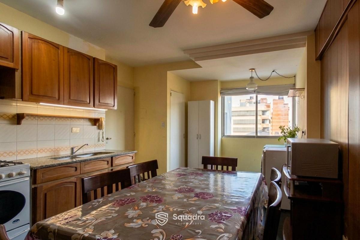 Foto de VENTA - Departamento 2 dormitorios con balcón - Macrocentro, Rosario., imagen 1