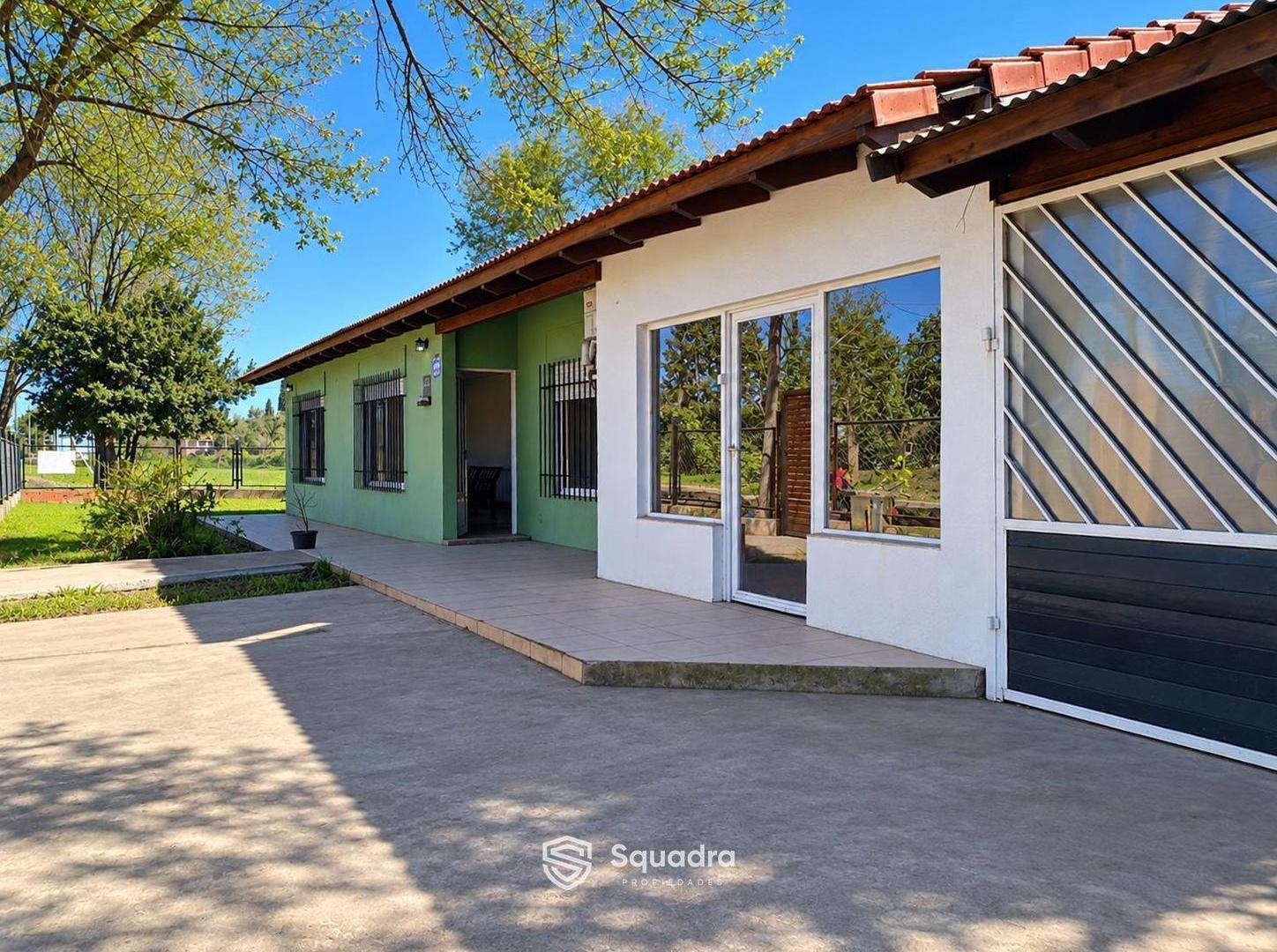 Foto de VENTA | PERMUTA - Casa de 2 dormitorios con local y garage en Pueblo, imagen 1