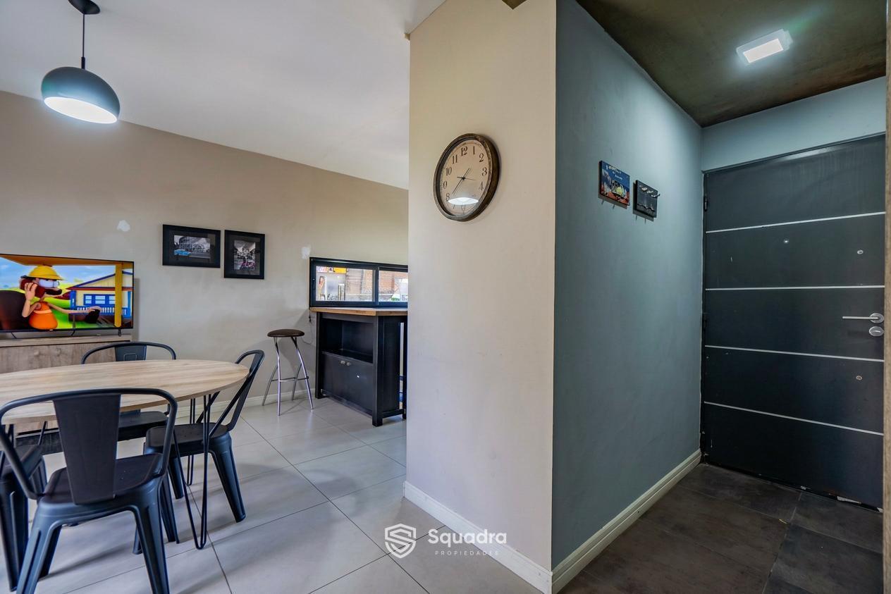 Foto de VENTA | PERMUTA - Casa de 2 dormitorios comodin,y piscina - TSD 2, imagen 2