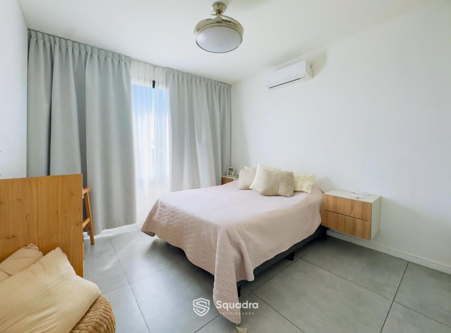 Foto de VENTA | PERMUTA - Casa 2 Dormitorios, galería, parrillero - Barrio, imagen 2