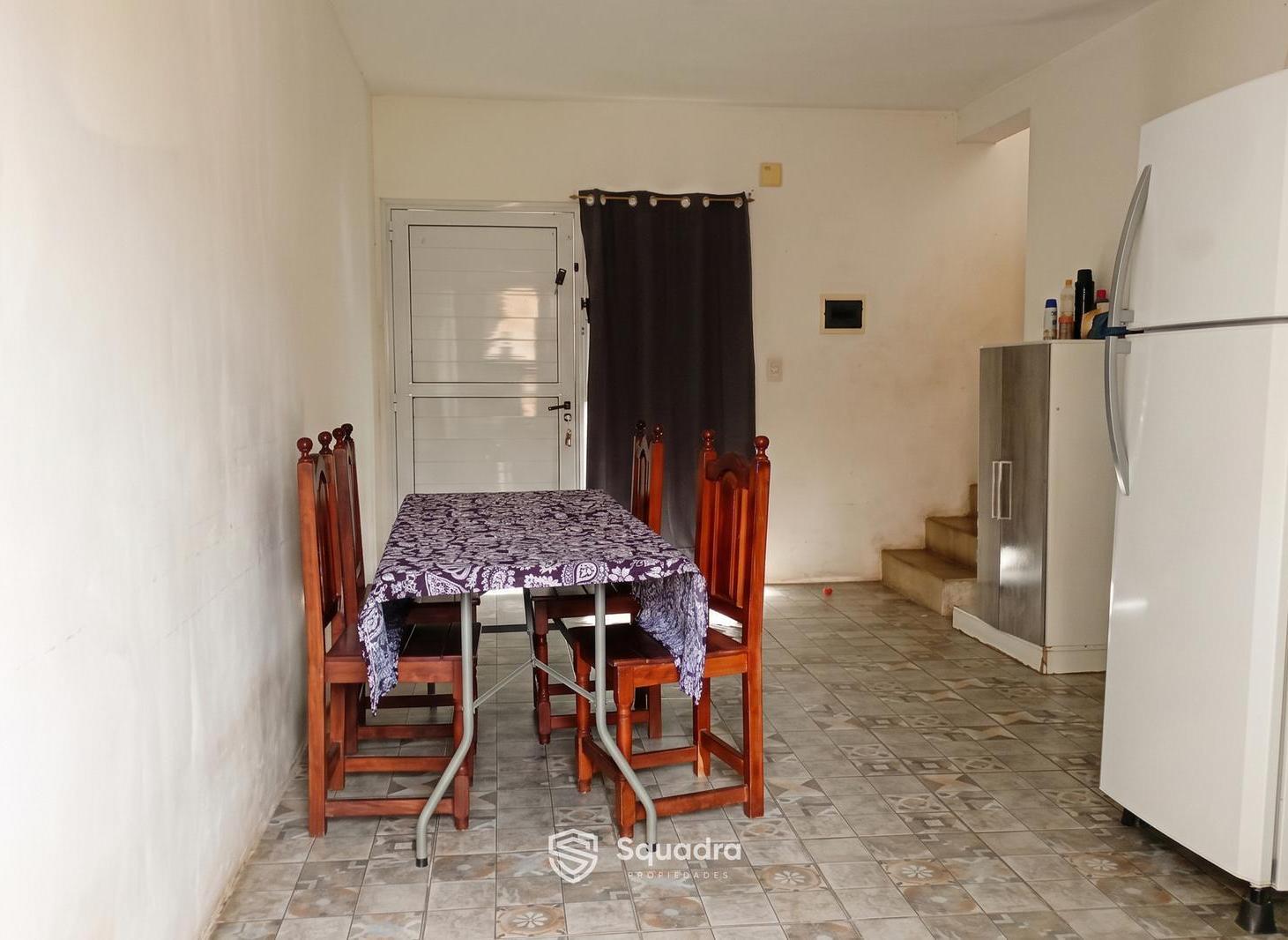 Foto de VENTA - Casa 3 dormitorios, jardin y lavadero - Barrio Arroyito, imagen 5