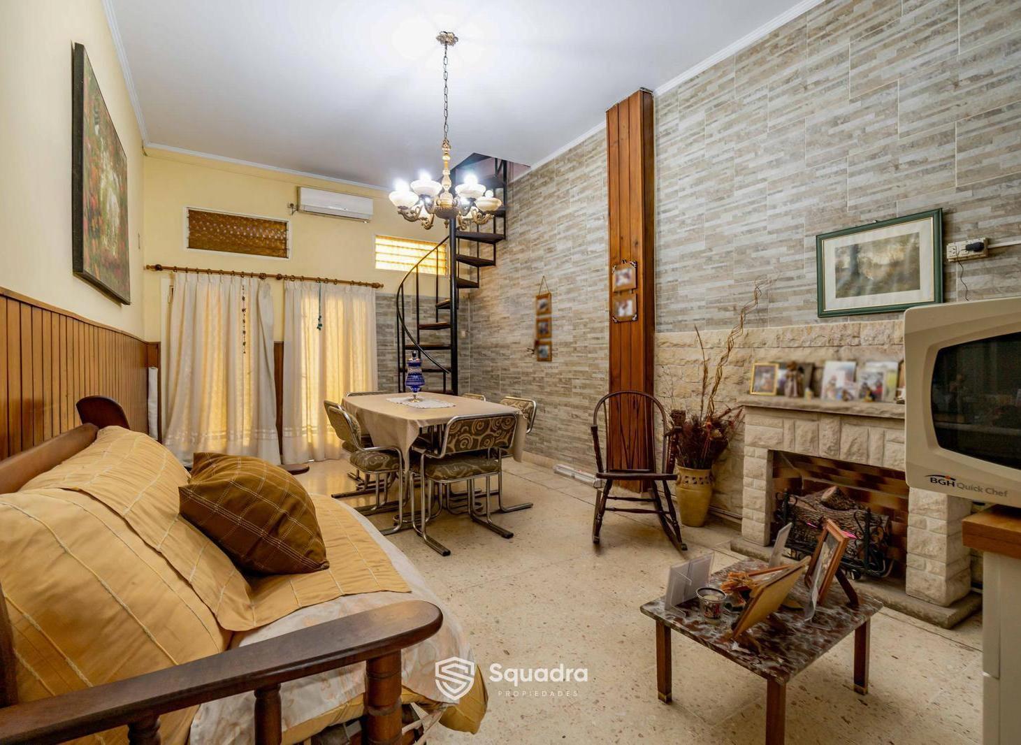 Foto de VENTA | PERMUTA - Casa de 3 dormitorios, patio, quincho y cochera, imagen 1