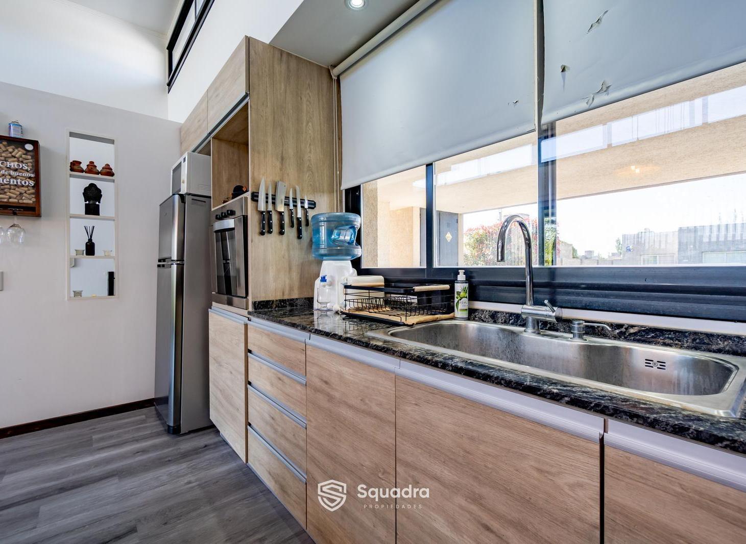 Foto de VENTA - Casa de 3 Dormitorios, piscina, parrillero y cochera - El, imagen 3
