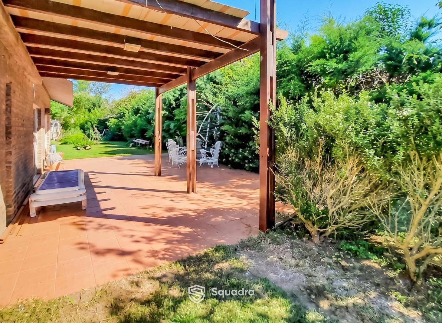 Foto de VENTA | PERMUTA - Casa 3 dormitorios, jardín y pileta - Funes., imagen 5
