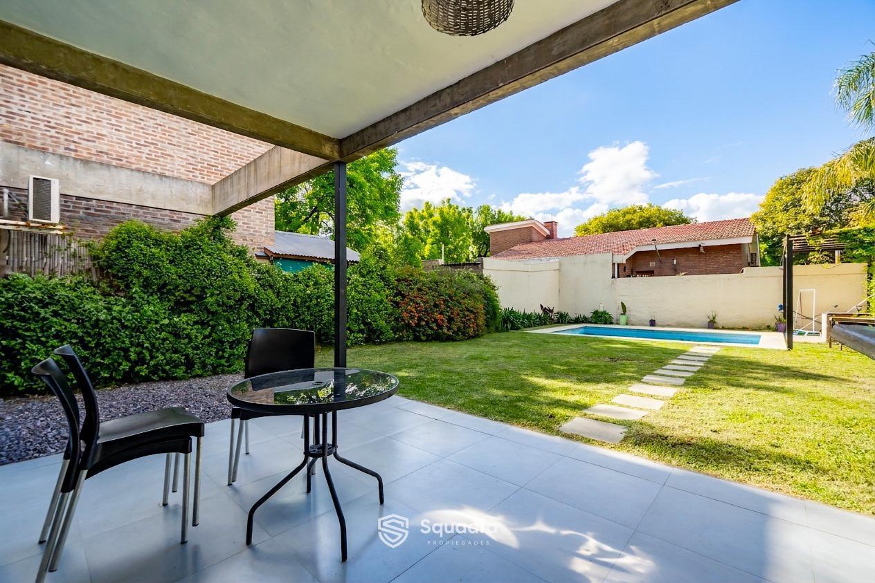 Foto de VENTA | PERMUTA - Casa de 3 dormitorios, jardín, galería y piscina, imagen 3