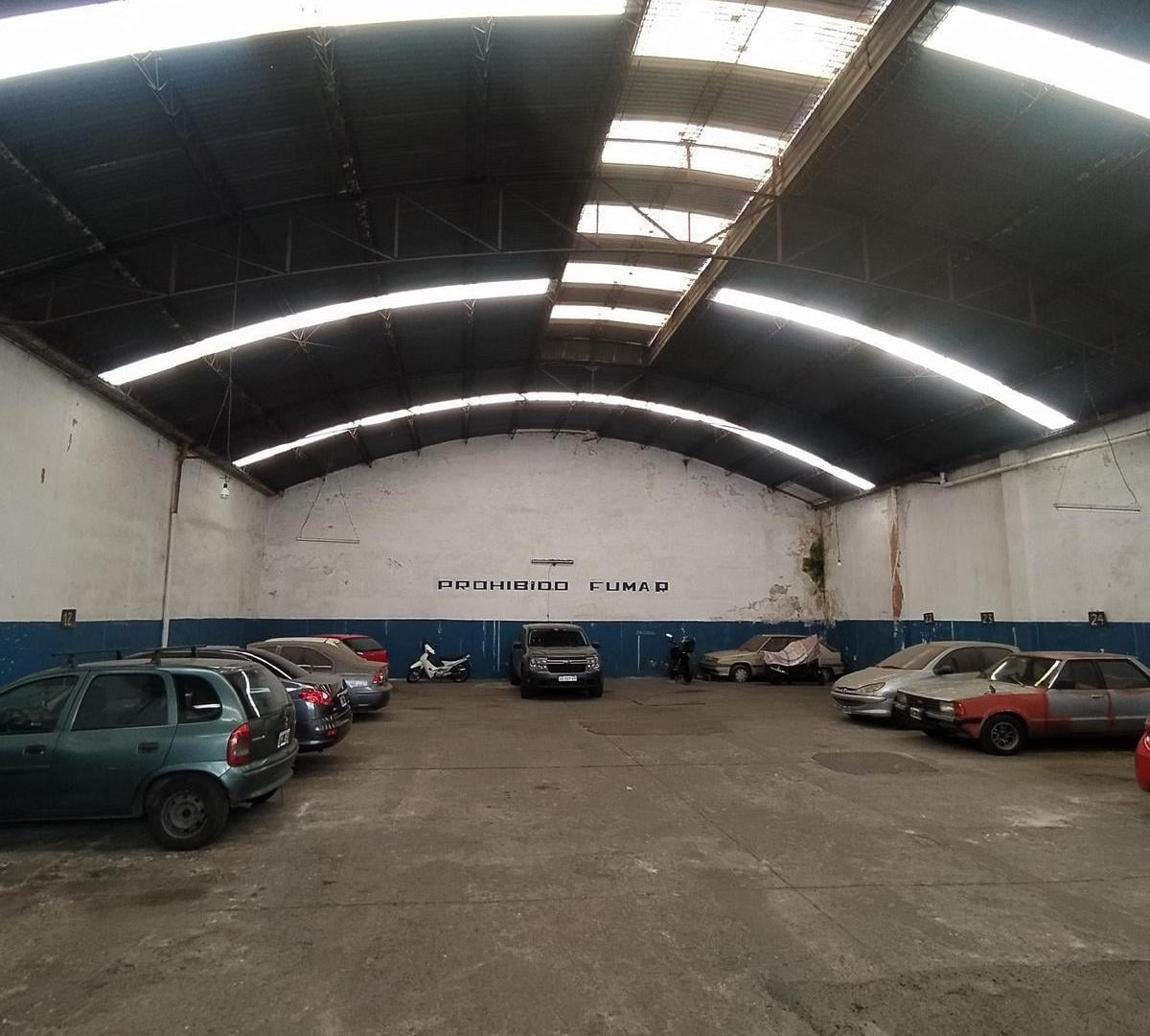 Foto de Galpón en Lanús Oeste, imagen 1
