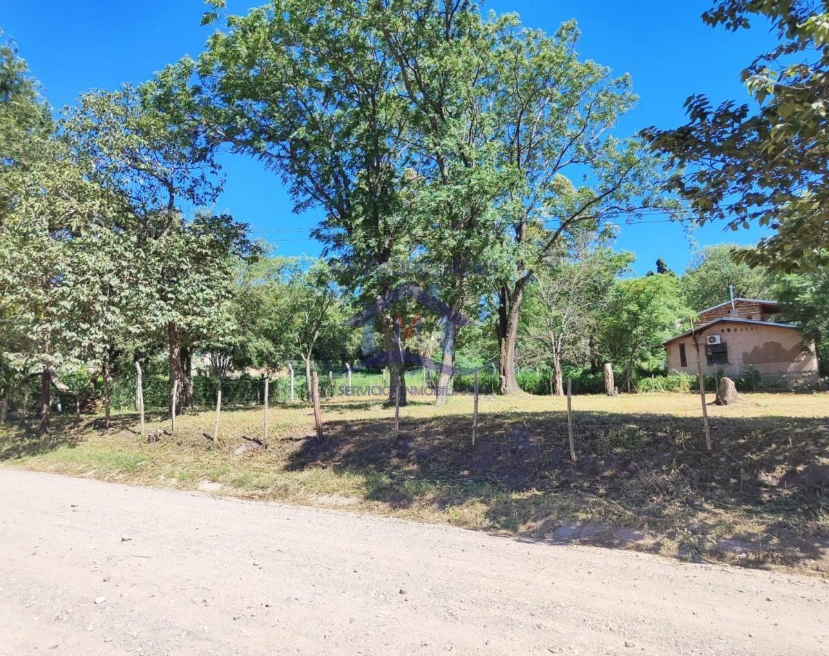 Tres Lotes en Venta con Escritura en Unquillo 1